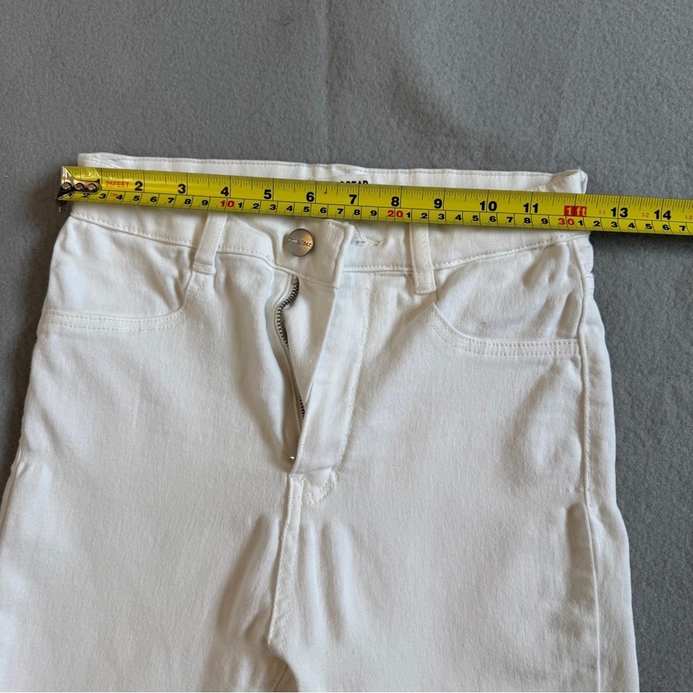 Pull&Bear White Chinos Slim Fit | Size 6 - Picture 6 of 7